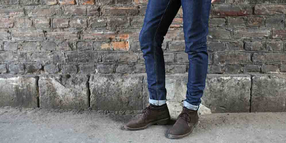 Jangan Asal-asalan, Ini Cara yang Benar Merawat Jeans thumbnail