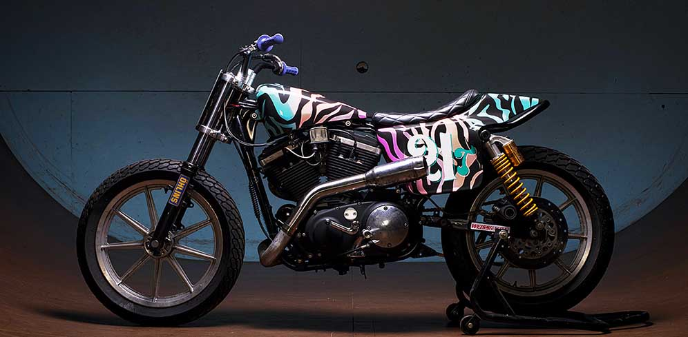Flat Tracker Harley Warisan Kakek thumbnail