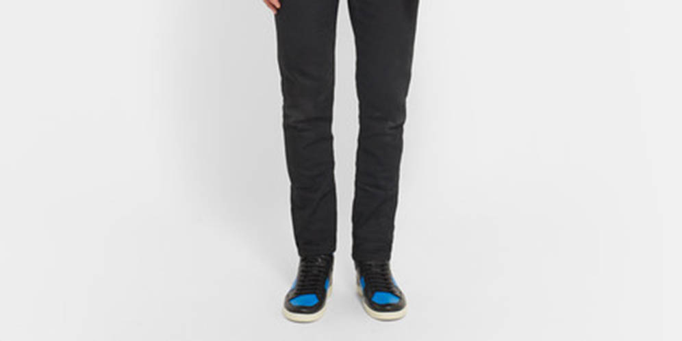 Tampil Standout dengan SL10 Leather High-Top Sneakers