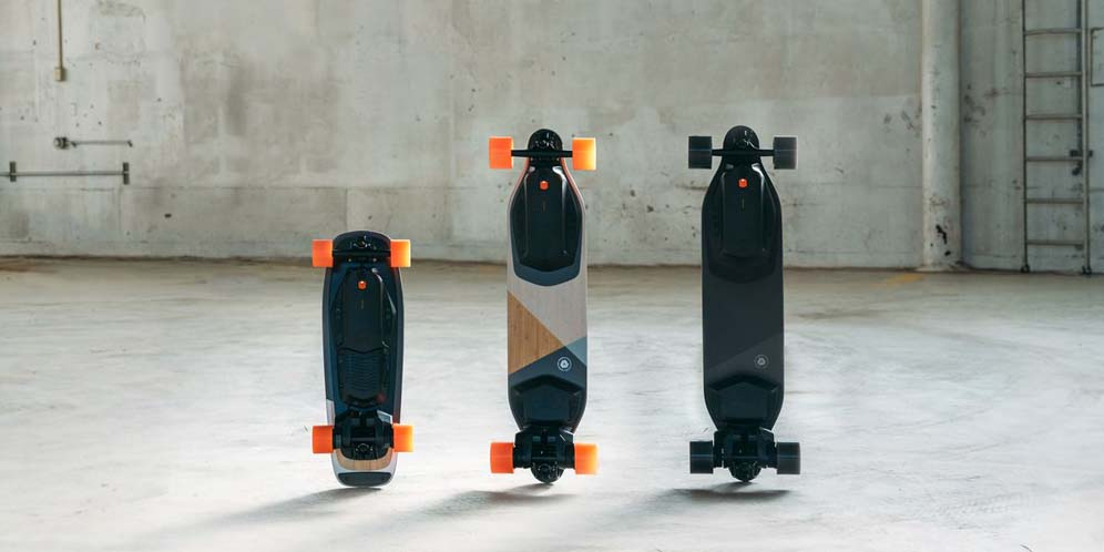 Boosted Rilis Skateboard Elektrik Terkecil di Dunia thumbnail