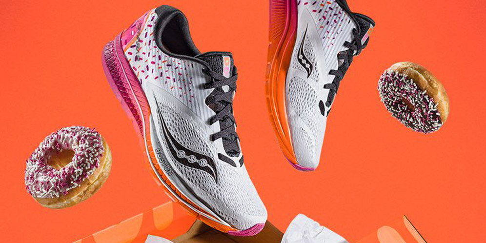 Wih Keren, Dunkin' Donuts Luncurkan Sneakers Donat! thumbnail