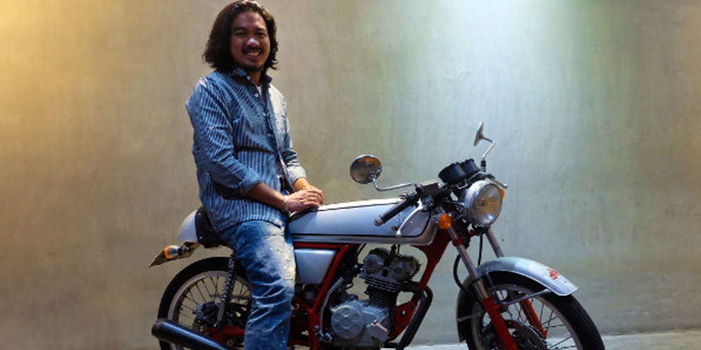 Karena Passion, Pria Ini Sukses Berbisnis Motor Chopper Custom! thumbnail