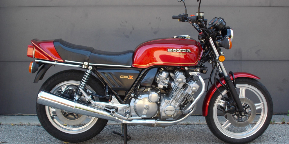 Motor Retro Honda dengan Mesin yang Gahar! thumbnail