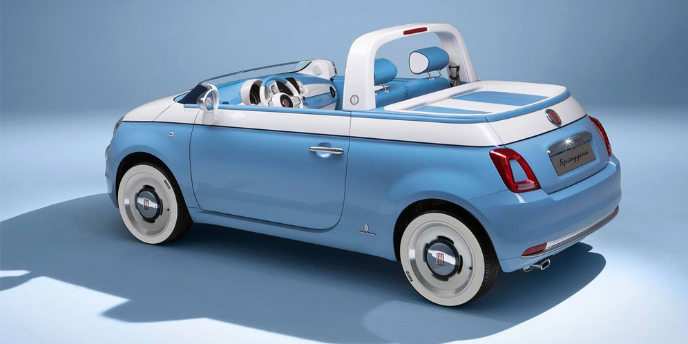Wow! Mobil Ini Dilengkapi Shower Mandi
