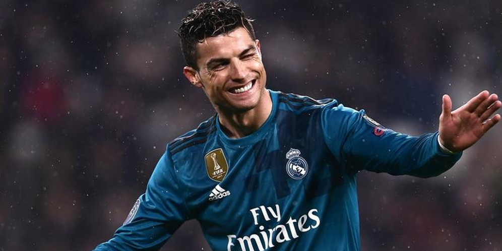 Ferrari Siap Turun Tangan Muluskan Transfer Ronaldo Ke Juve thumbnail