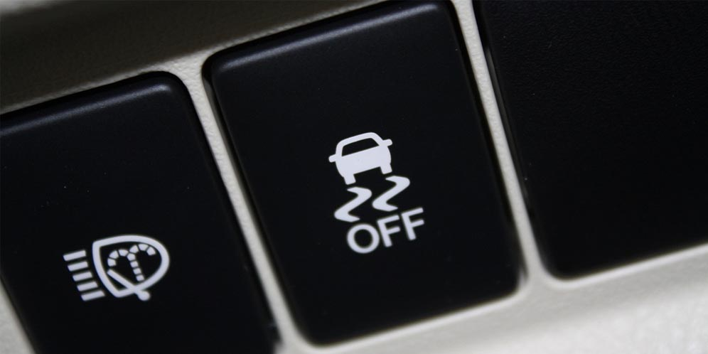 Ternyata Ini Fitur Traction Control pada Mobil thumbnail