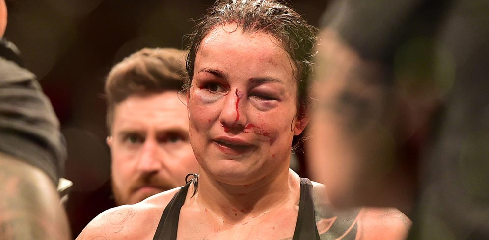 Kontroversi Pertarungan Raquel Pennington thumbnail