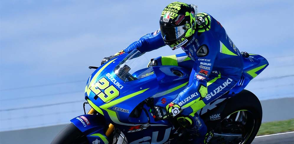 Emosional Iannone Naik Podium thumbnail