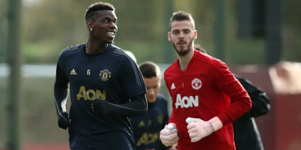 2 Bintang MU yang Lagi Rewel Banget Masalah Gaji thumbnail