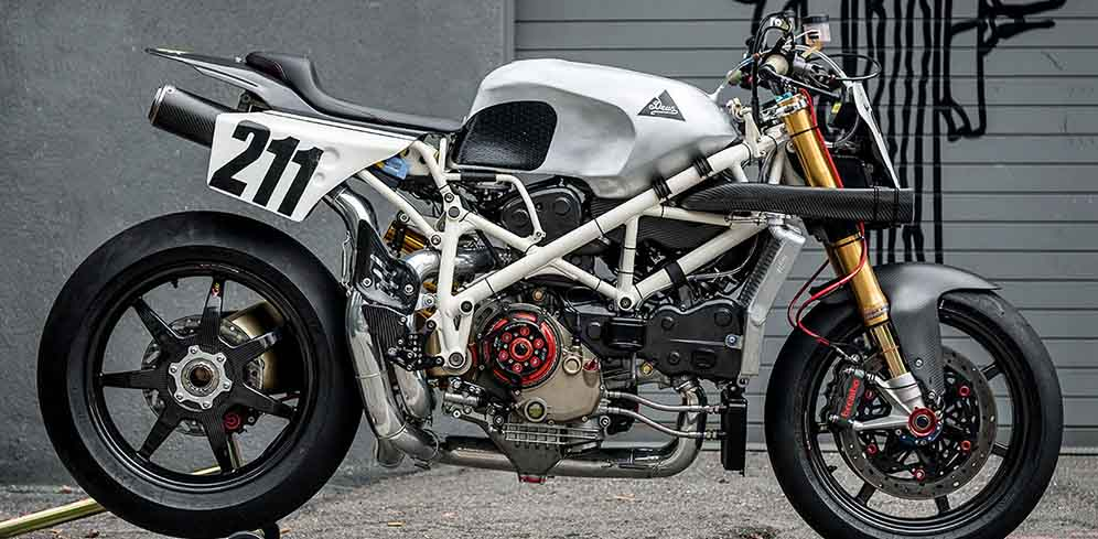 Motor WSBK Khusus Pikes Peak Ini Sangar Banget