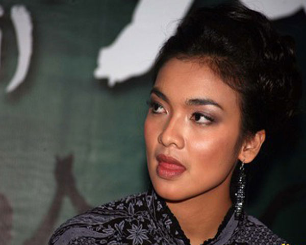 Tika Bravani : Cinta Dunia Akting Gak Sebatas Uang Aja