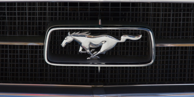 5 Mustang Paling Cool Sepanjang Sejarah thumbnail
