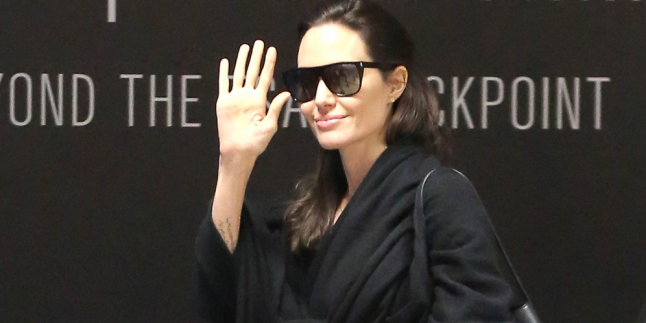Ada Apa Antara Angelina Jolie Dan Marvel? thumbnail