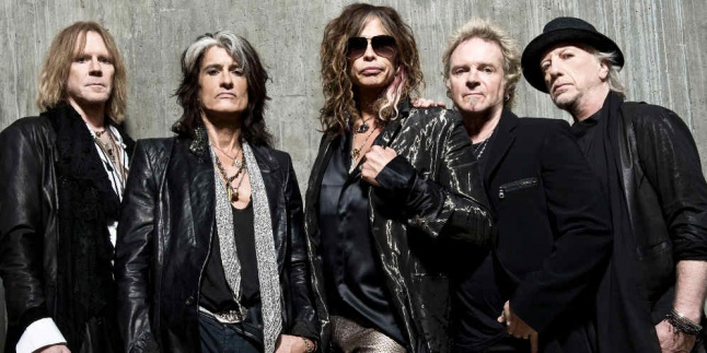 Aerosmith Bubar, Steven Tyler Lanjut Solo Karier