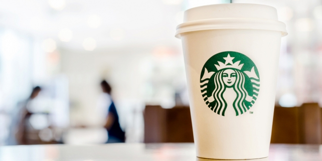 Alasan Starbucks Salah Menulis Namamu di Gelasnya thumbnail