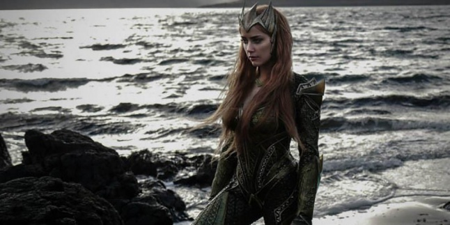 Amber Heard, The Queen of Atlantis di Justice League!