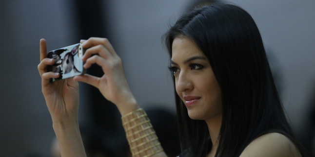 Banyak Memainkan Peran Wanita Anggun, Raline Shah Ternyata Tomboy? thumbnail