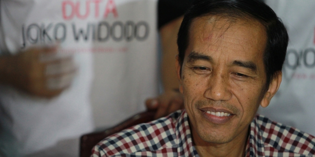 Baru 28 Hari Dilantik, Jokowi Udah Naikkan Harga BBM
