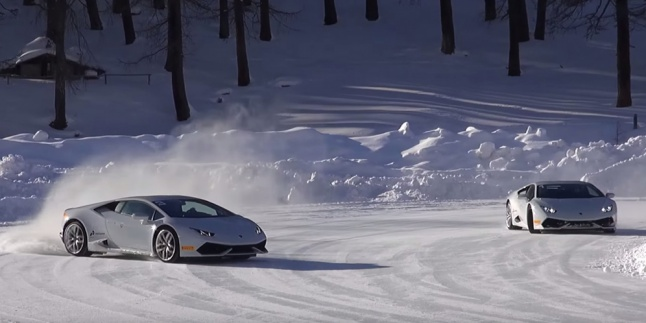 Belajar Ngedrift, Pakai Lamborghini Di Salju