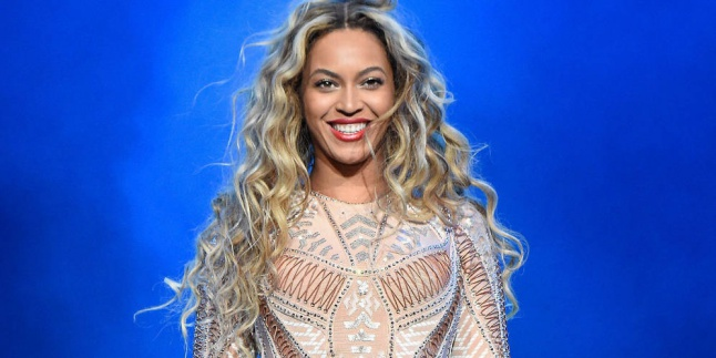 Beyonce Rilis Album Kejutan Lagi