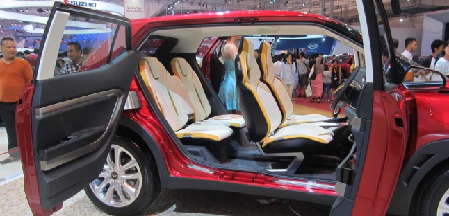 Bikin Kabin Mobil Nyaman, Jaga Kebersihannya!