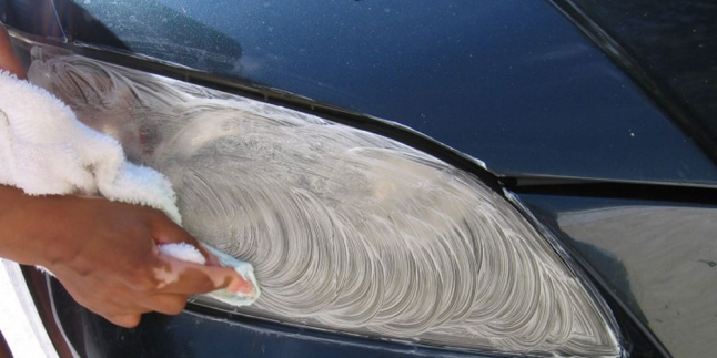 Bikin Kinclong Lampu Mobil