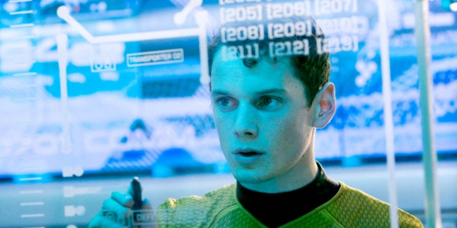 Bintang Star Trek Tewas Akibat Kecelakaan Mobil