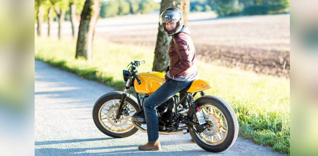 BMW R Ninet untuk Perempuan Kuat