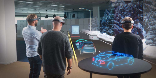 Bye Brosur, Jualan Mobil Pakai Kacamata Canggih