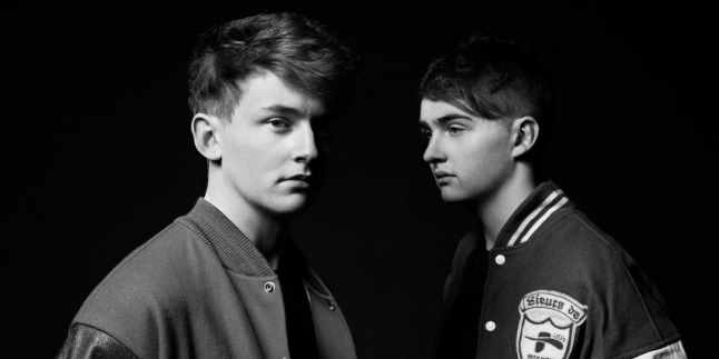 'Caracal' Disclosure Sukses Mendarat di Puncak Chart Billboard