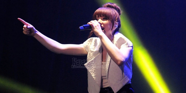 Carly Rae Jepsen Siap Bikin Kejutan Dengan Ganti Gaya Musik