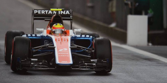 Catat Waktu Paling Lambat, Rio Haryanto Bingung Soal Ban