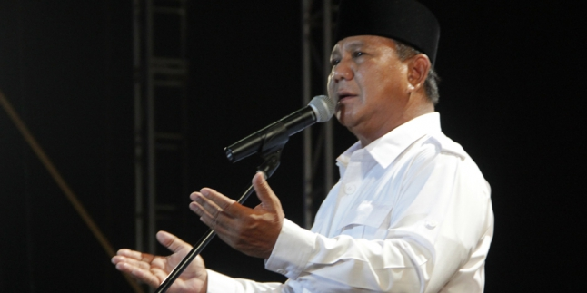 Cerita-Cerita Lucu Saat Prabowo Bertemu Dengan Jokowi