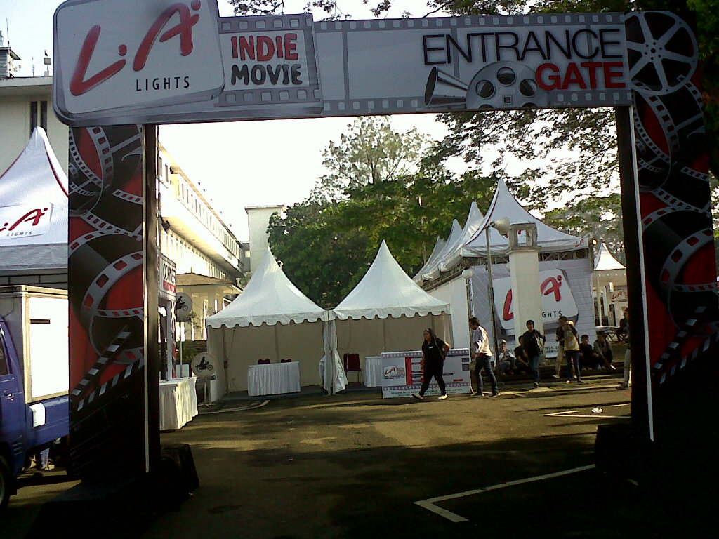 Yuk ke Balai Kota, coz' It's Movie Day Out in Bandung!
