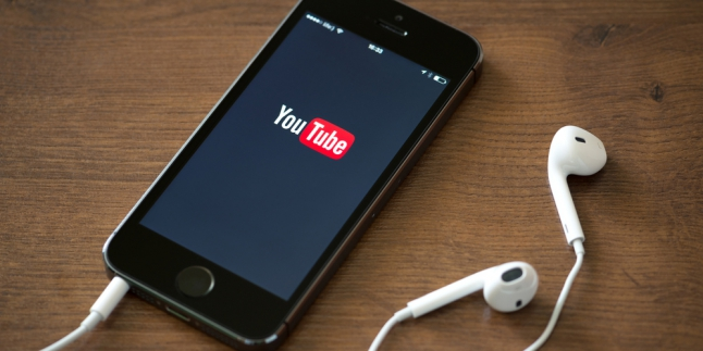 Dari Youtube Jadi Kaya, Bisa!