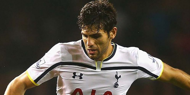Demi Lebih Solid, Roma Incar Bek Tottenham