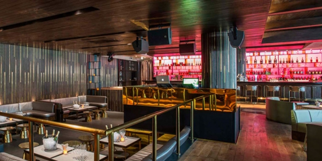 Dream Lounge Suguhkan Champagne Dengan Menggairahkan