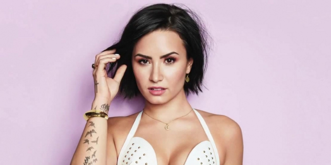 Duh! Demi Lovato Disebut Nggak Ramah Sama Fansnya Sendiri