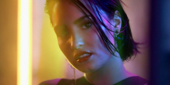 EDM yang Sukses Menggoda Demi Lovato thumbnail