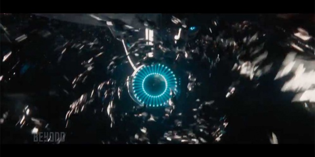 Enterprise Diserang Habis-habisan di Star Trek Beyond