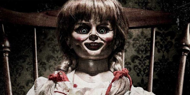 Film Baywatch Akan Bersaing dengan Annabelle 2