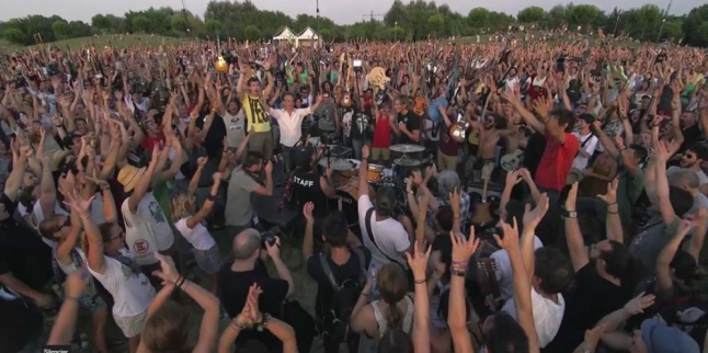 Finally! Foo Fighters Kabulkan 'Tuntutan' 1000 Rocker Italia