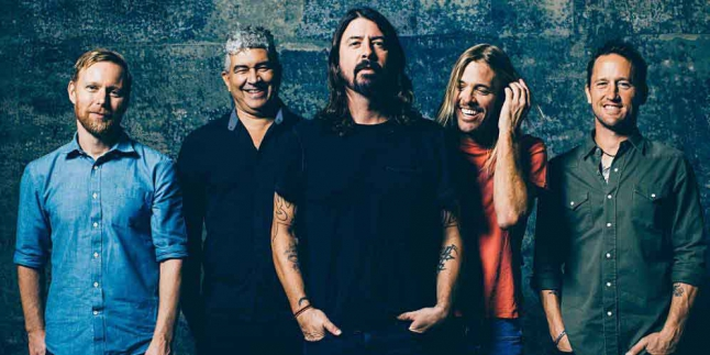 Foo Fighters Ngaku Ditendang dari Panggung Emmy Awards 2015