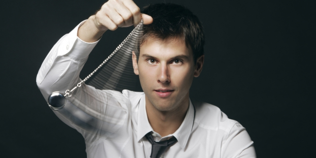 Galau Akut? Sikat Dengan Mengunjungi Kafe Hipnotis Ini!