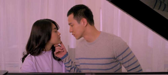 Herjunot Ali Mesra dengan Nabilah JKT48