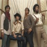 Vox dan Aksara: Album yang Enjoyable