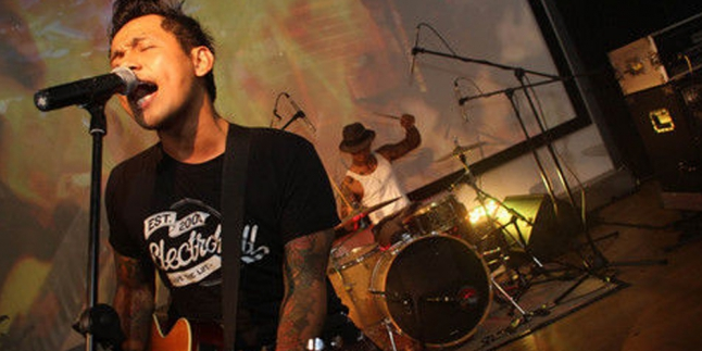 Inilah Pesan SID Saat Konser Tolak Reklamasi, Svara Bumi