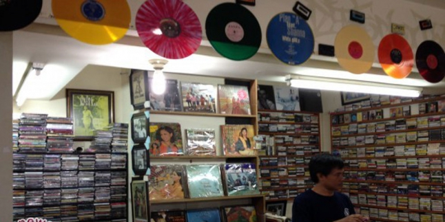 Jangan Cuma Doyan Rilisan Fisik Album Musik. Loe Mesti Tahu Nih Perjalanannya