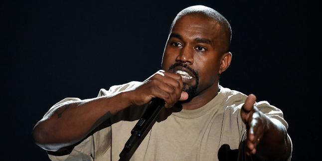 Kanye West Nggak Akan Rilis Album Pakai Format CD Lagi!
