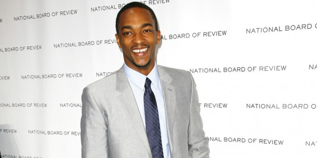 Keren! Falcon Bakal Muncul Dalam AVENGER: AGE OF ULTRON